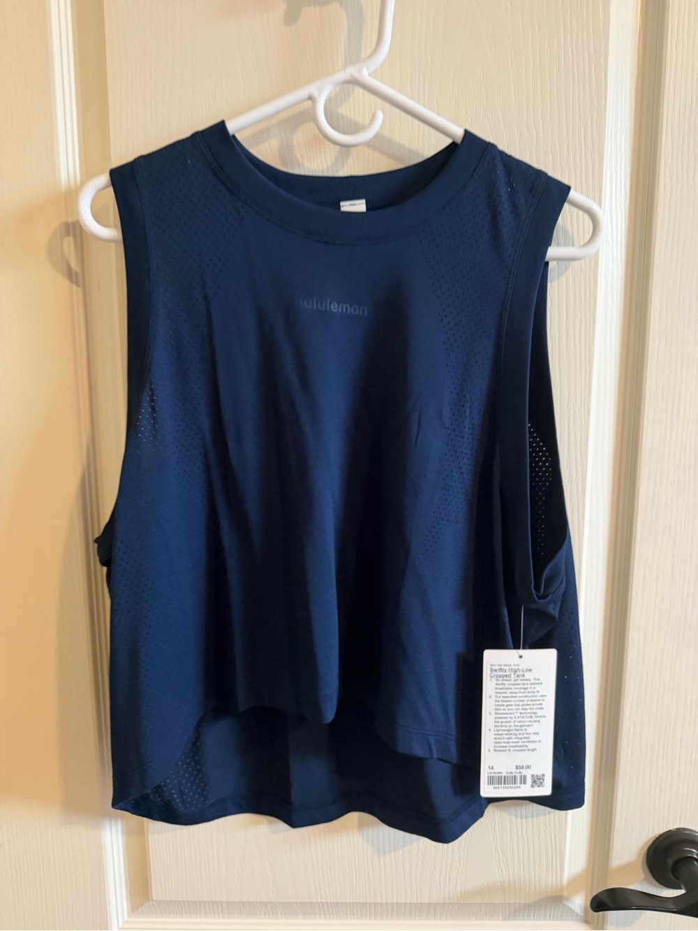 Lululemon tank